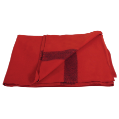 02-8646016000-big-red-blanket-main